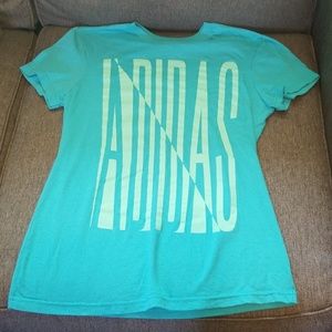 Adidas Tshirt